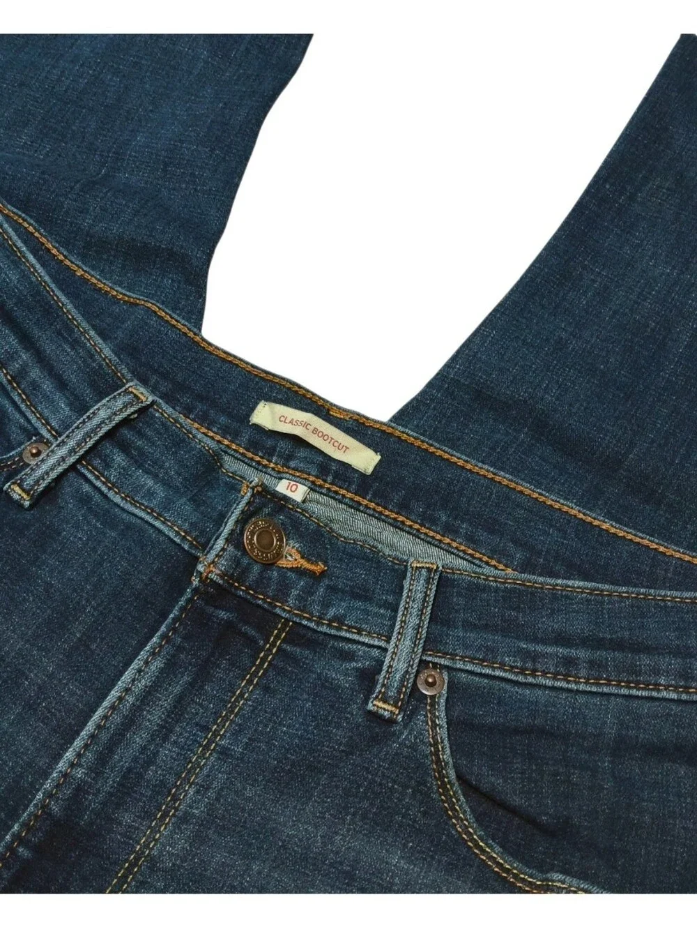 Levi's Women's Classic Bootcut Jeans Size 10 - Medium Dark Wash